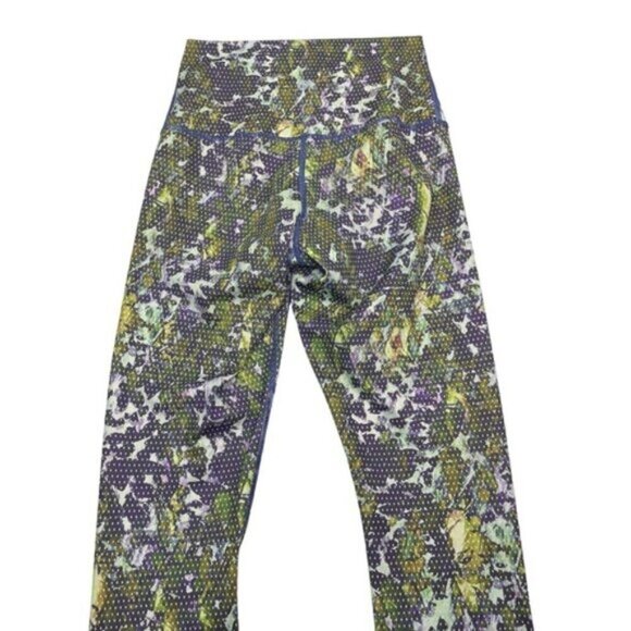 Lululemon Wunder Under Crop II Womens Size 4 Floral Sport White Multi - Picture 7 of 8